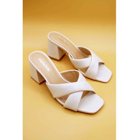 NEW Off White Twist Slip On Block Heel CUTE Sandal - Picture 8 of 12